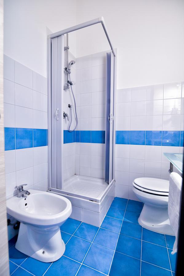 Maqueda Central Suites Palerme Extérieur photo